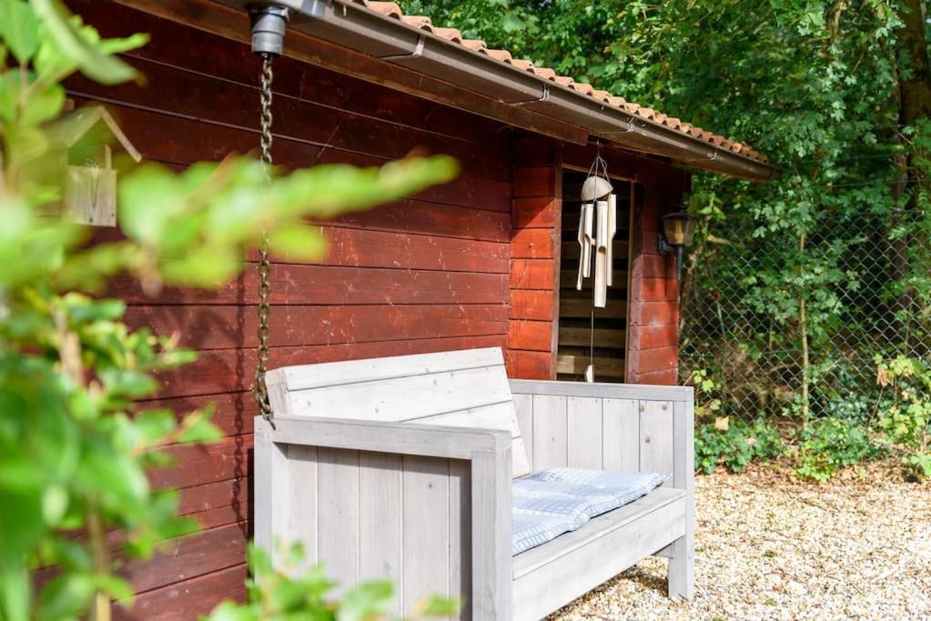 פוטן Spacious Wooden Cottage With Infra-Red Sauna At Veluwe מראה חיצוני תמונה